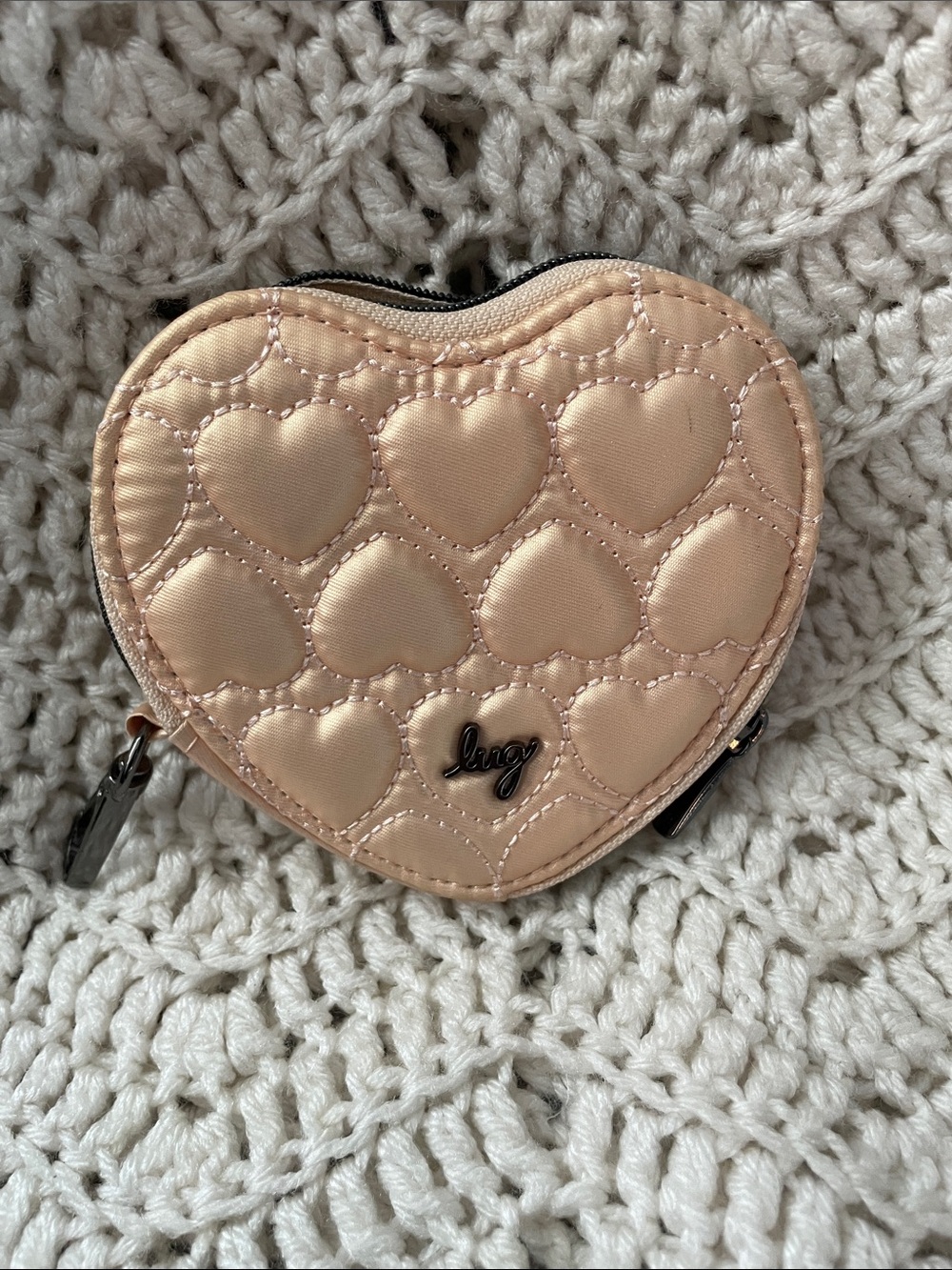 Lug Heart Pouch Metallic Rose Gold